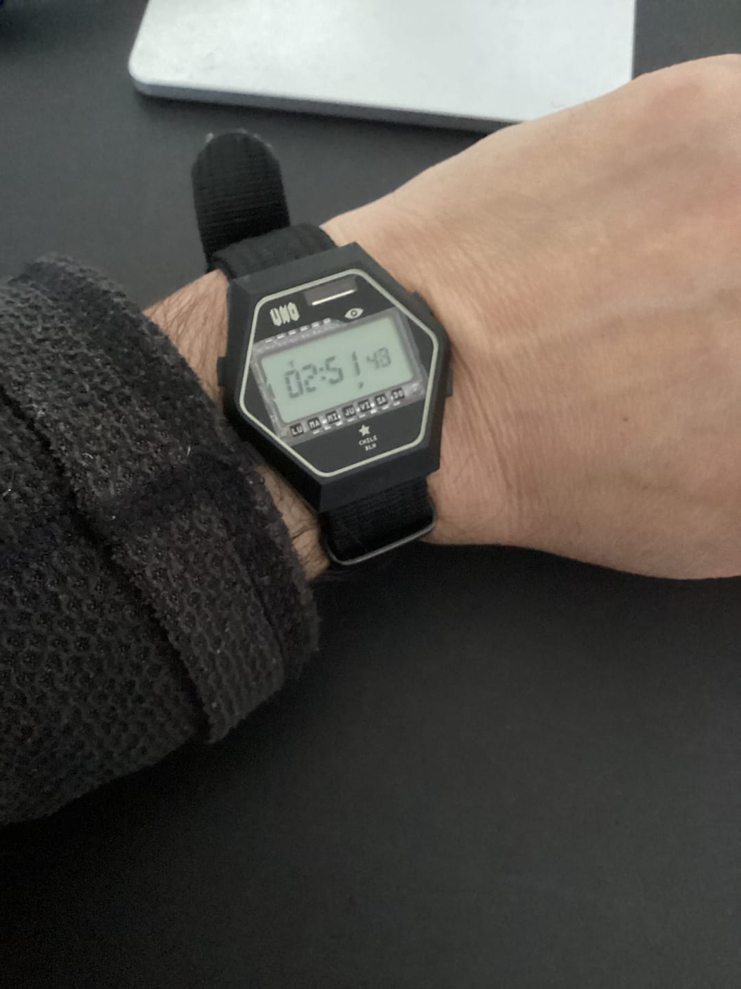 Customer photo review of PREVENTA CON DESPACHO JULIO: El Número Uno, el primer reloj digital en la historia de Chile