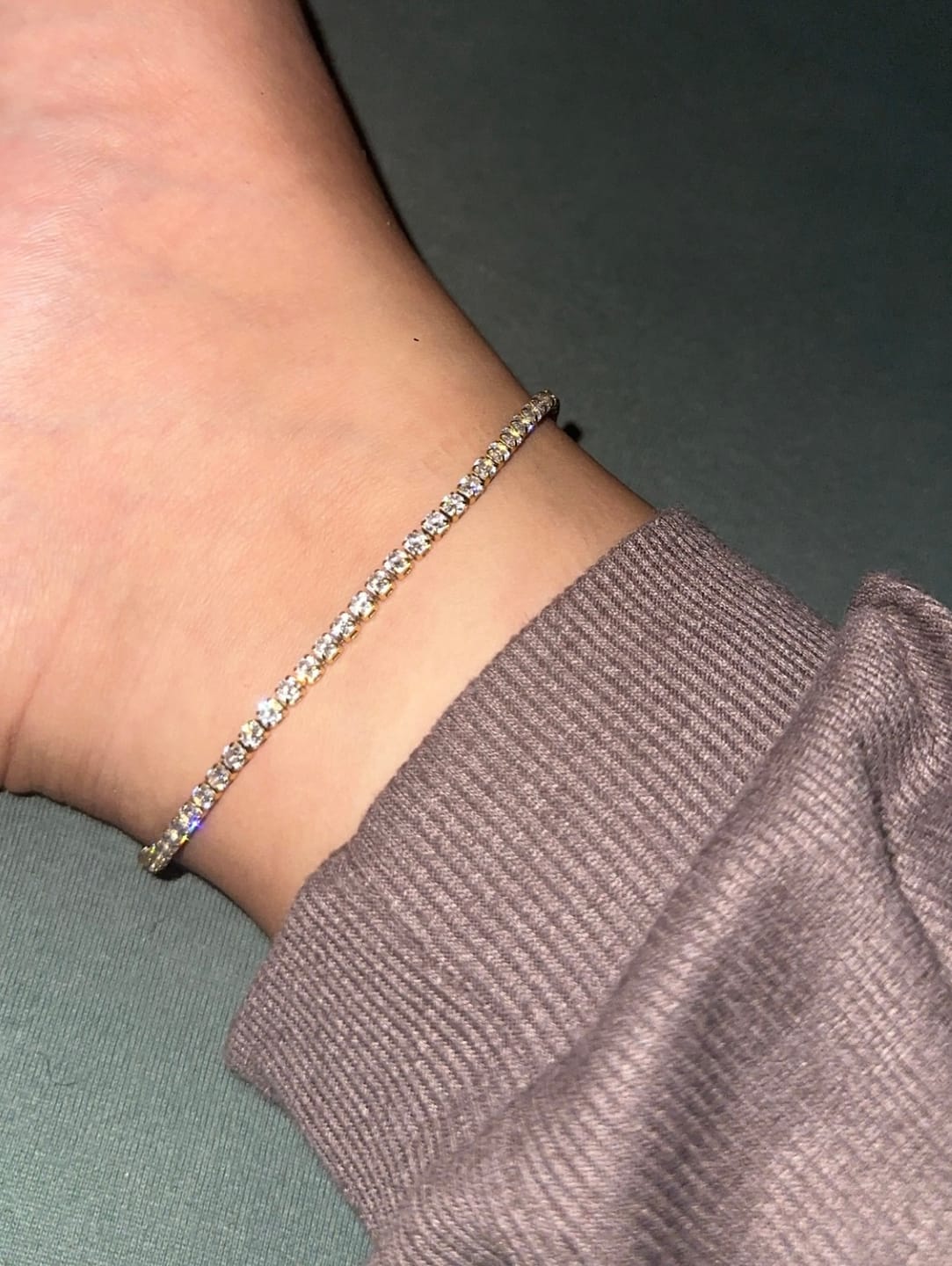 Customer photo review of Tennis Fußkette | 18K vergoldet