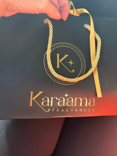 Customer photo review of Oud de Amber (Eau de Parfum)