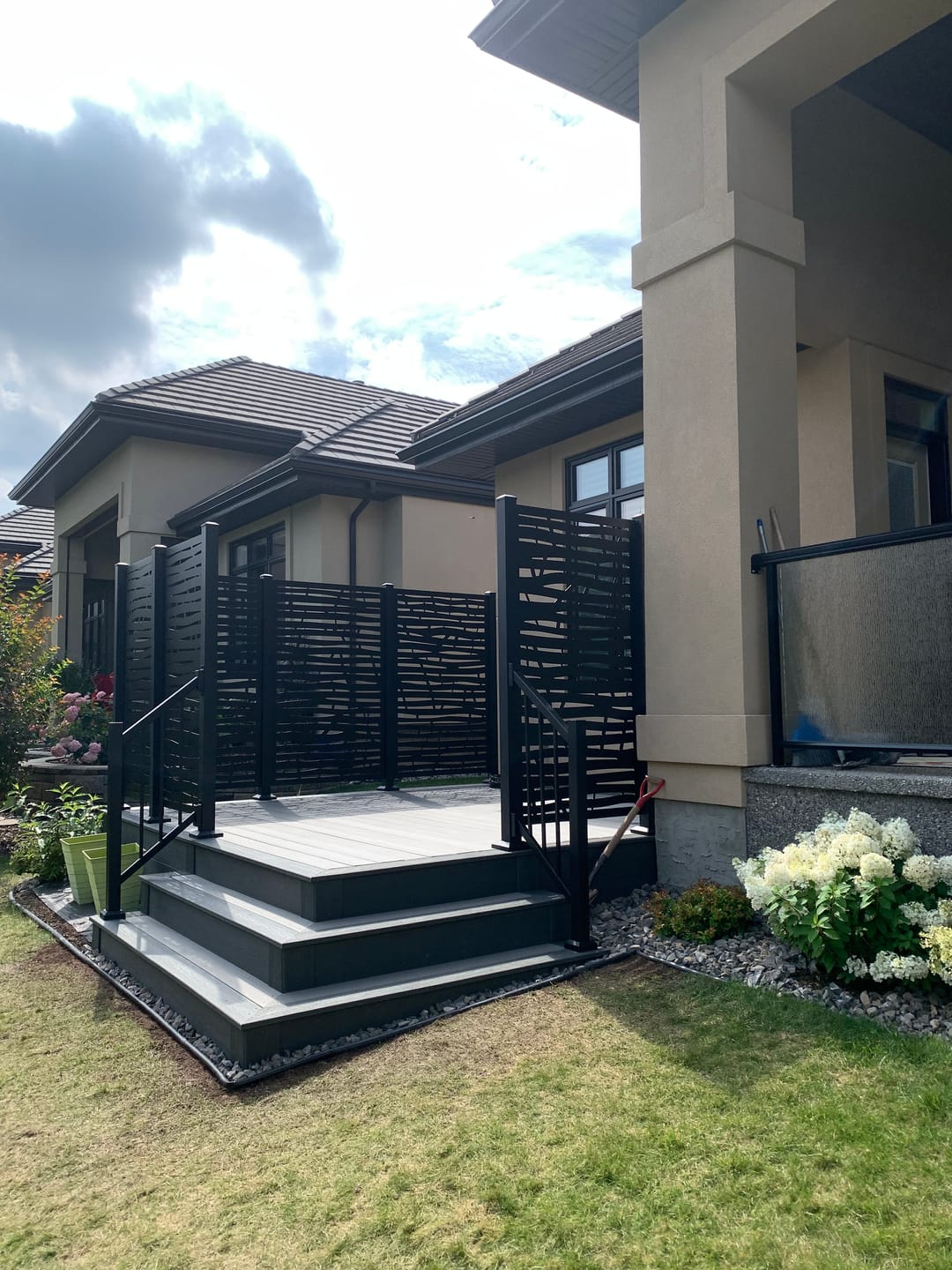 Customer photo review of Privacy Screen (Branch)