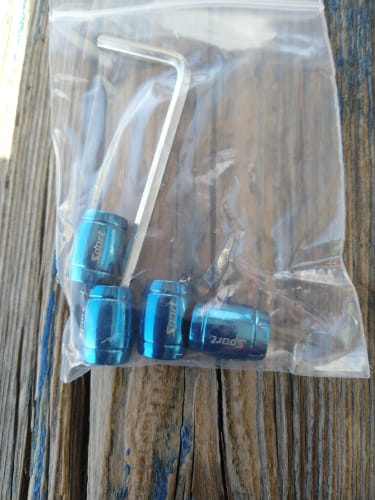 Customer photo review of AQTQAQ 1 Set Zinc Alloy Anti-theft Sport Car Tire Valve Caps Wheel Tires Tire Stem Air Cap for Cars, Trucks, Motorcycle, Bicycle