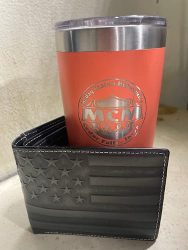 Customer photo review of Men's Leather RFID Wallet USA Flag