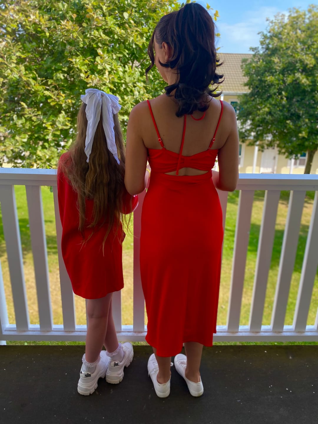 Customer photo review of Stranded Medium Flicky Clip-on Ponytail #2/5 Azalea