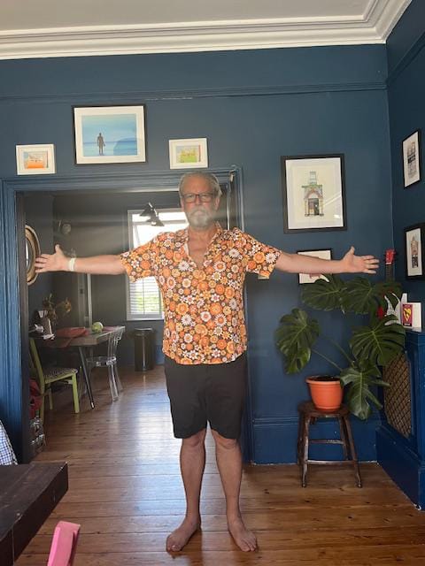 Customer photo review of Men's Floral Vintage Flower Button Up 70s Themed Disco Party Short Sleeve Beach Summer Shirt