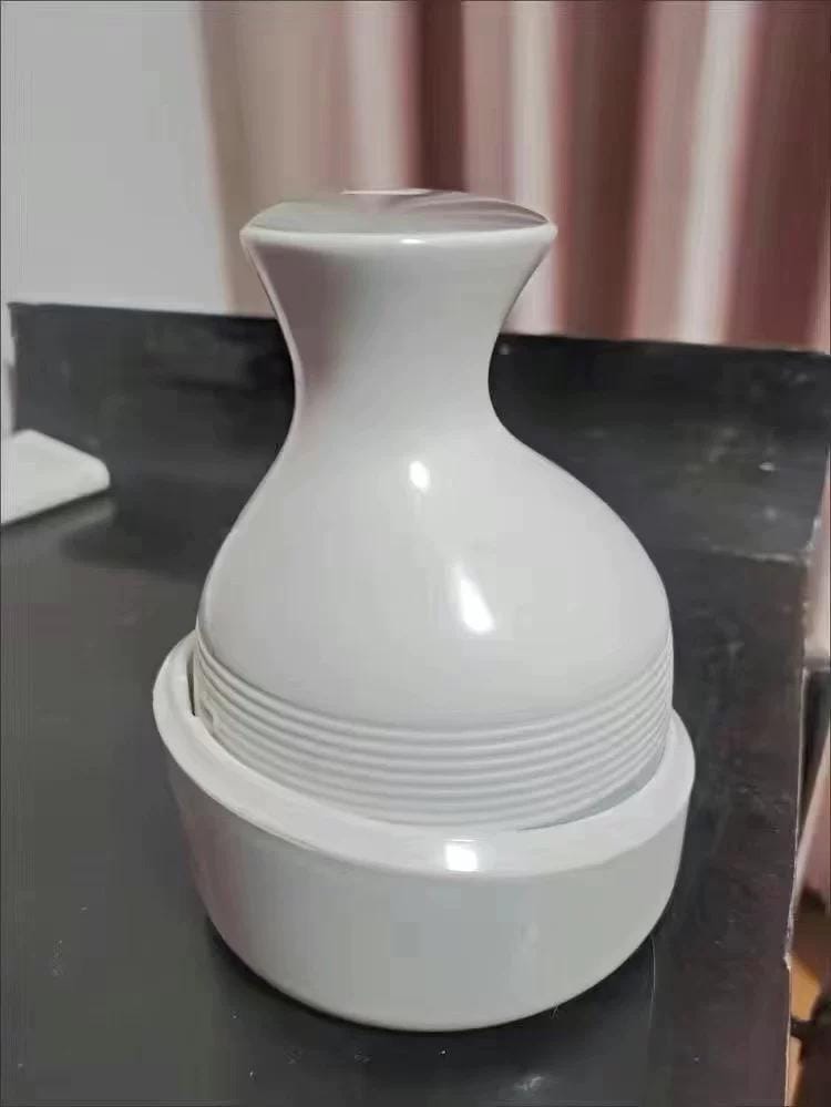 Customer photo review of Viva Comfort Scalp & Body Massager for Pets