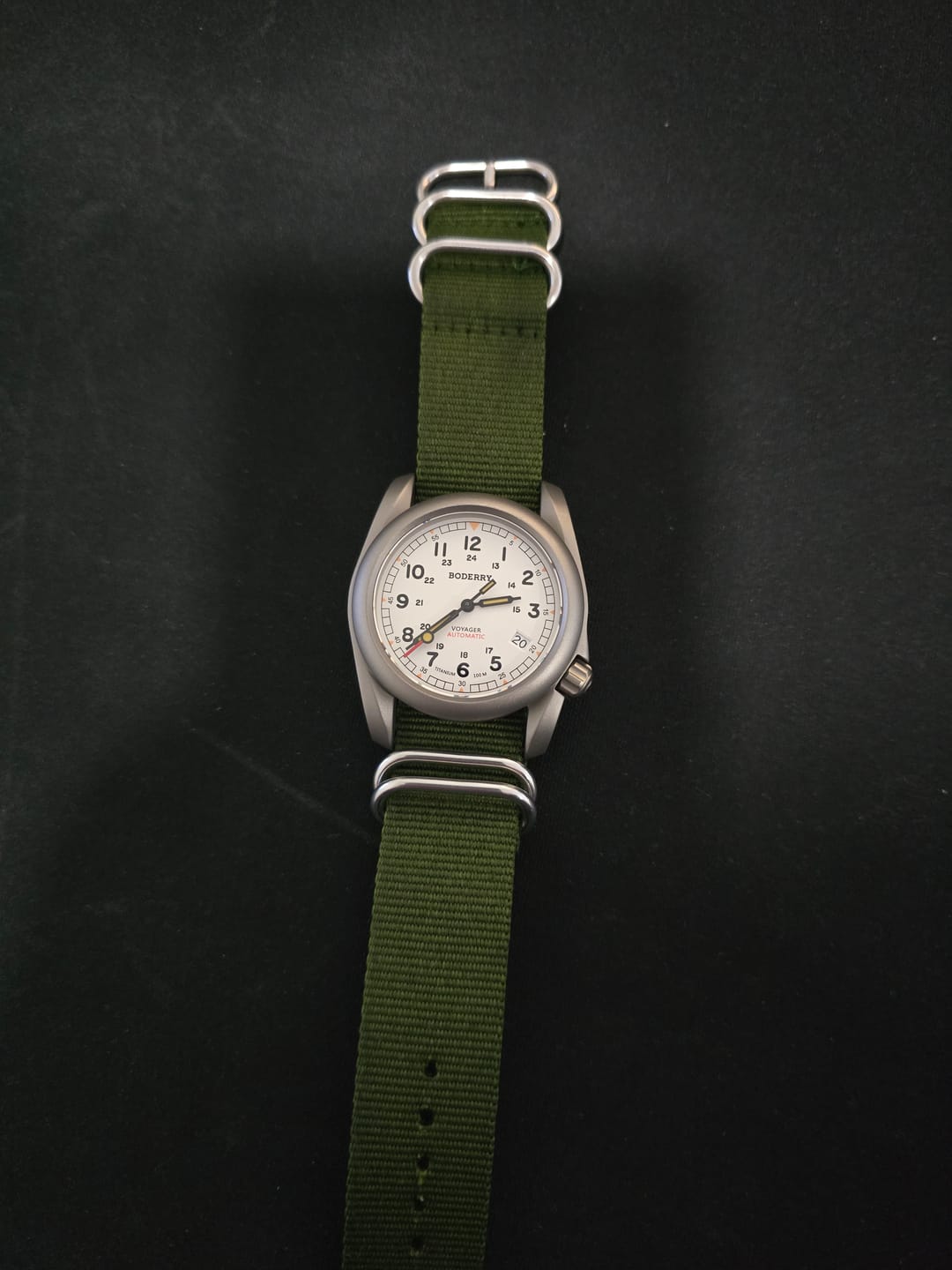 Customer photo review of VOYAGER - 100M Waterproof Titanium Automatic Field Watch | White-bracelet