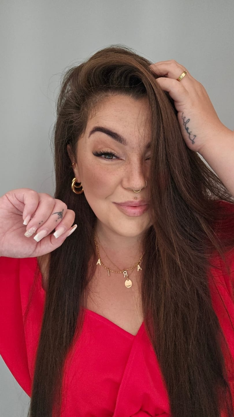 Customer photo review of Namenskette | 18K vergoldet