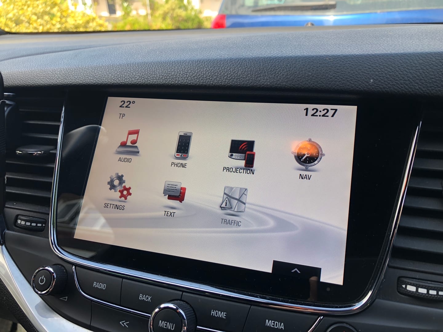 Customer photo review of Vauxhall Opel Astra 2016 to 2019 Replacement screen Navi 900