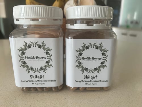Customer photo review of Shilajit 500mg, 100 Capsules - 100% PURE Himalayan