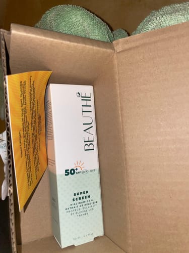 Customer photo review of Super Screen - SPF 50+