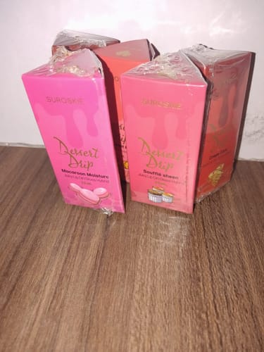 Customer photo review of Dessert Drip Lip Oil/ Lip Gloss