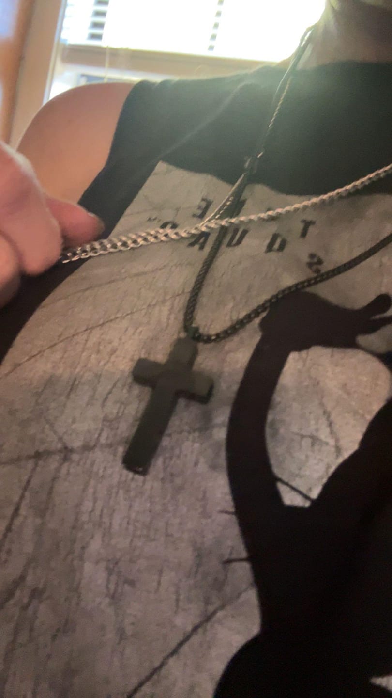 Customer photo review of The Cross ²