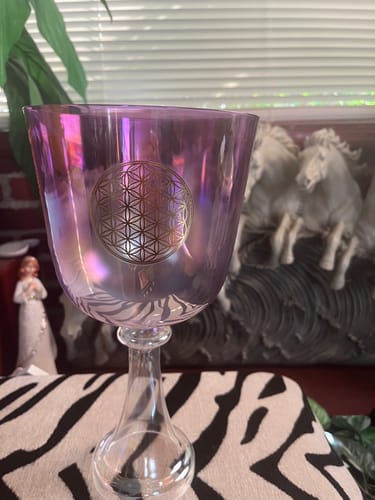 Customer photo review of Flower of Life Rose Crystal Singing Grail Clear 6-8 inches For Sound Healing Meditation
