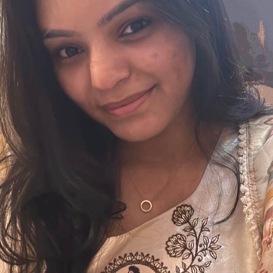 Customer photo review of Gold Halo Necklace