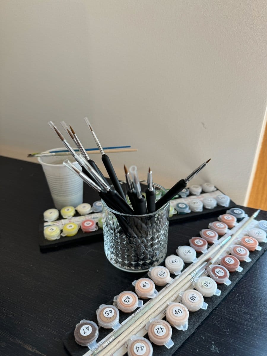 Customer photo review of Precision Detail Brushes (Set of 10)