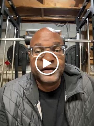 Customer video review of URA-MAX COLORED Bumper Plate Sets