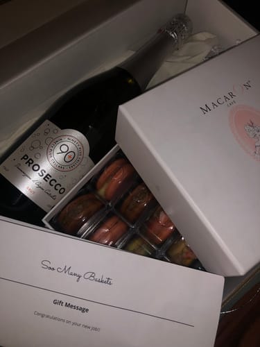 Customer photo review of Pastel Macarons w/Champagne