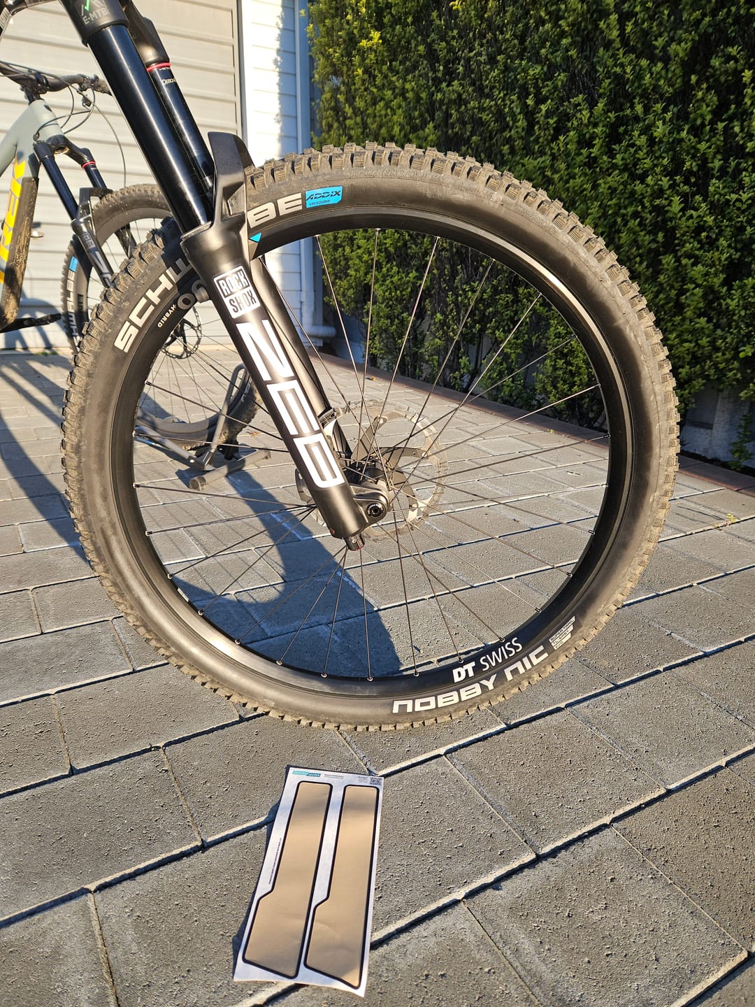 Customer photo review of Custom RockShox ZEB Decal
