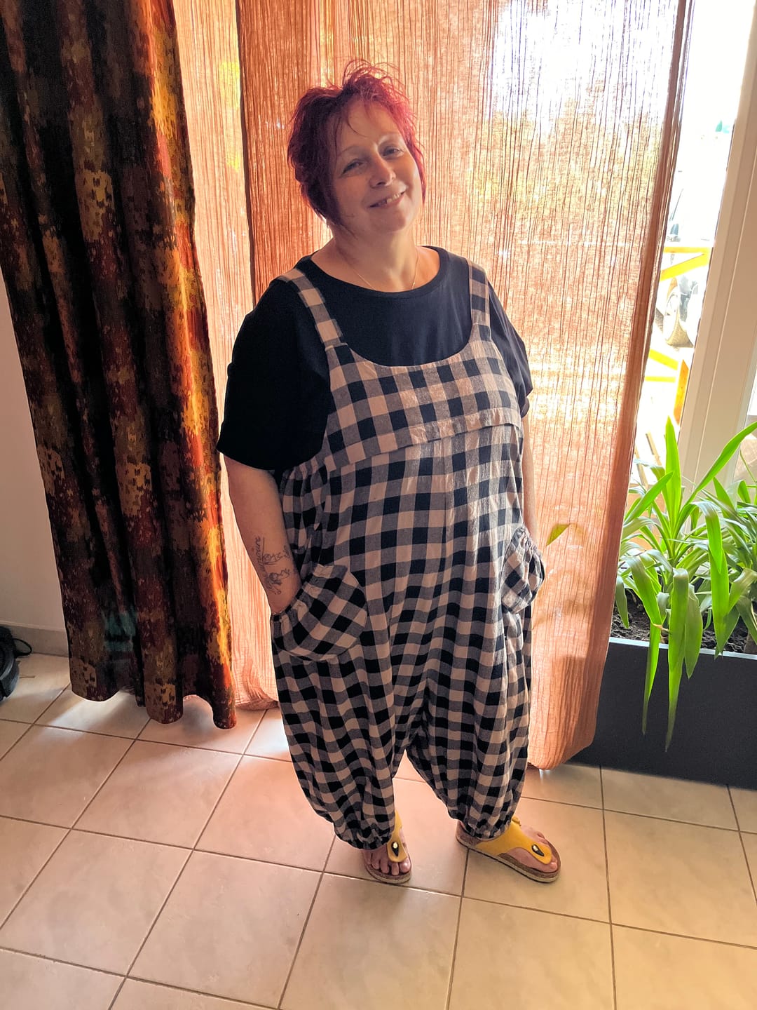 Customer photo review of Plus Size Women Irregular Loose 100% Cotton T-Shirt