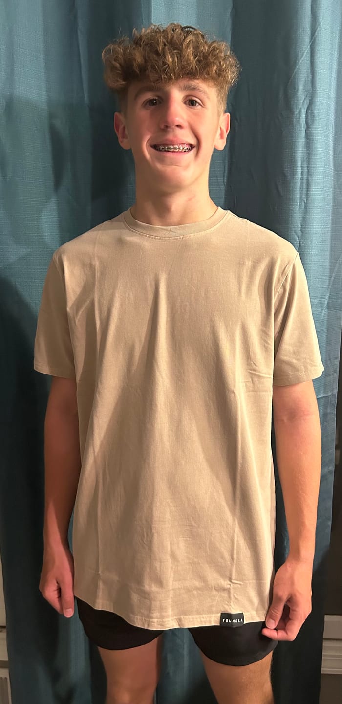 Customer photo review of 4023 - Perfect Tee Straight Bottom 2.0