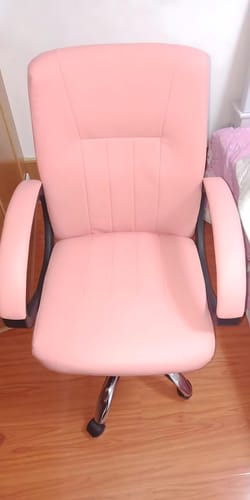 Customer photo review of Comfortable Office Chair  with Swivel and Lift Function
