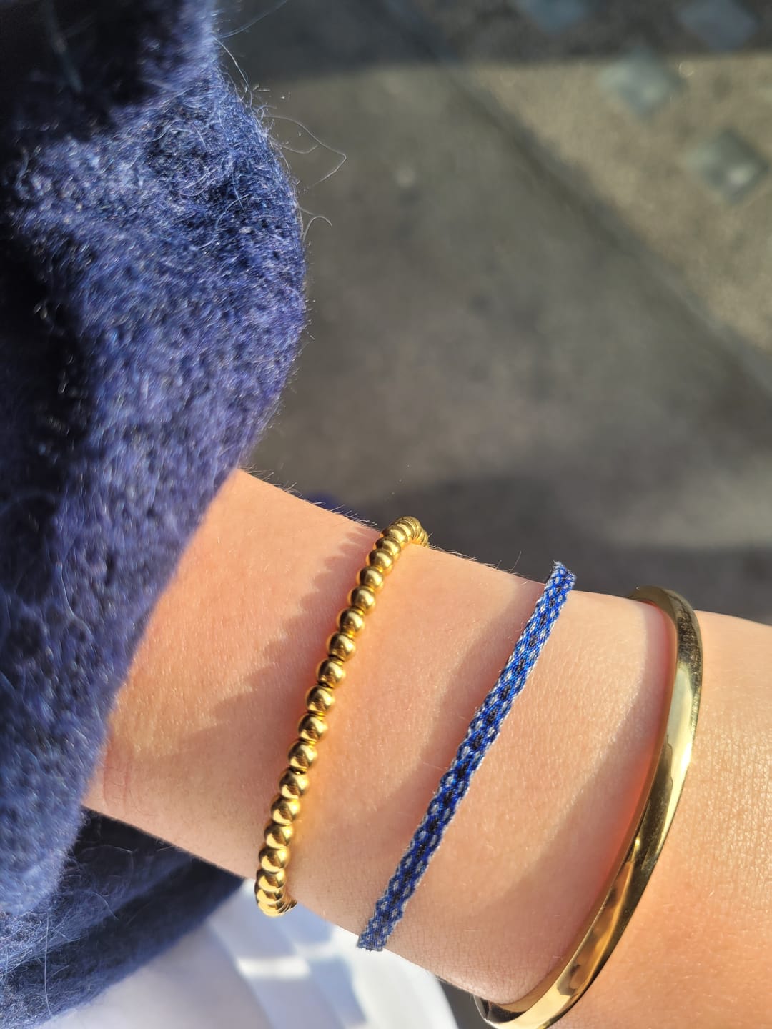Customer photo review of Niloya Beaded Gold Bracelet