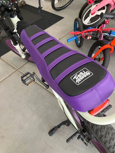 Customer photo review of Custom Seat Cover: Macfox X1