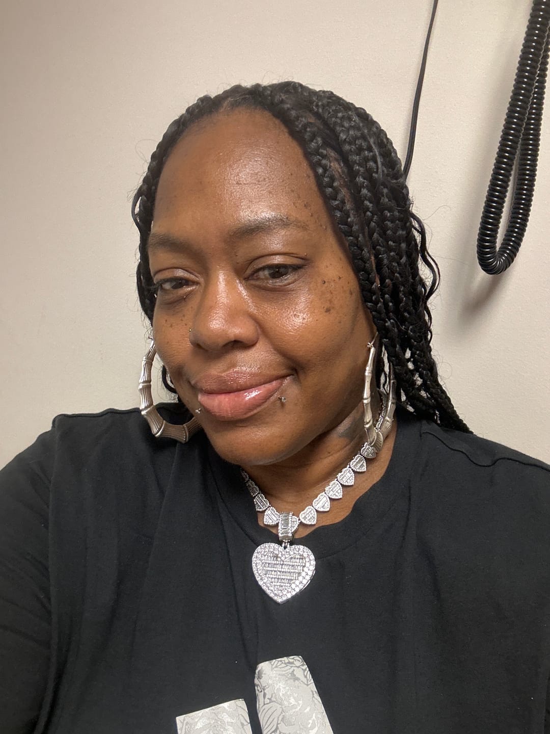 Customer photo review of MILLIONAIRE NECKLACE SET