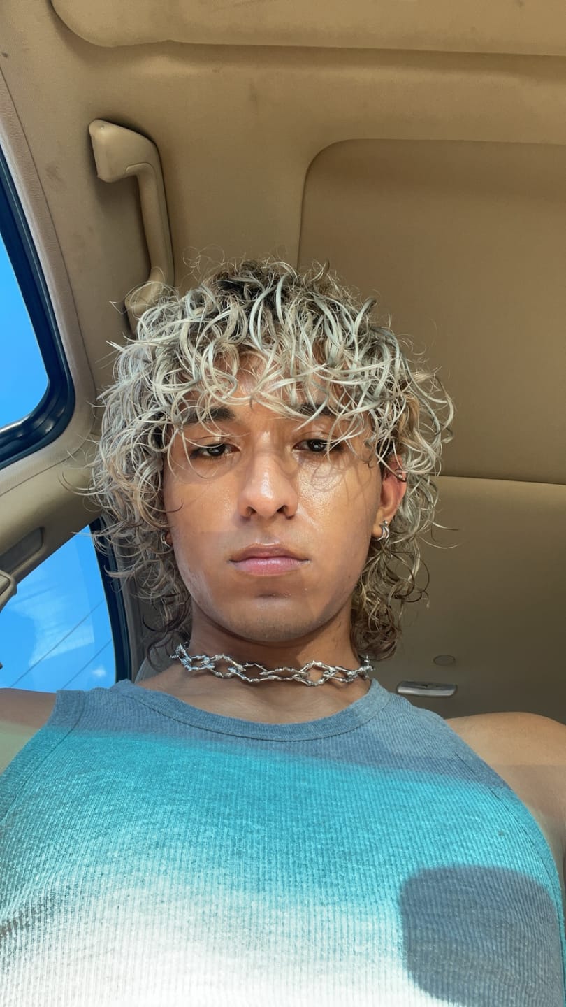 Customer photo review of CHAIN OF ADDICTION NECKLACE