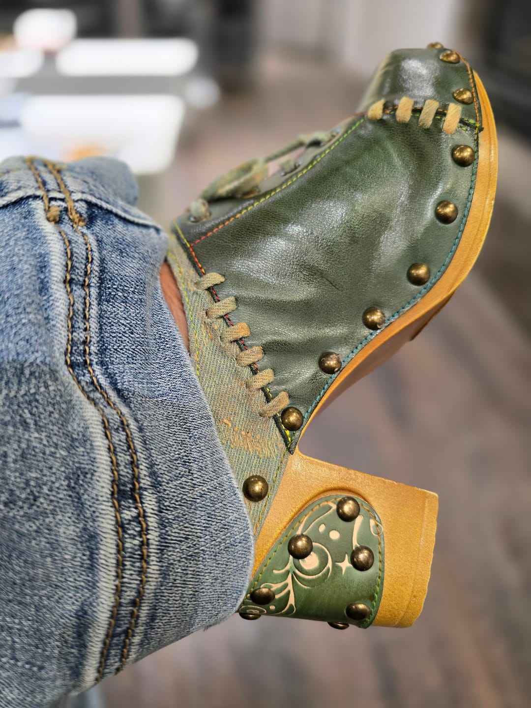 Customer photo review of Vintage Handmade Round Toe Sandals