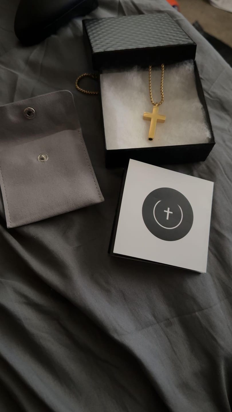 Customer photo review of The Cross ²