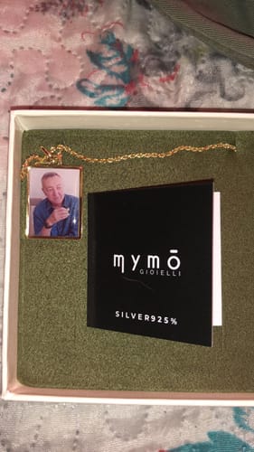 Customer photo review of Collana Foto Personalizzata Rettangolare Maglia Corda