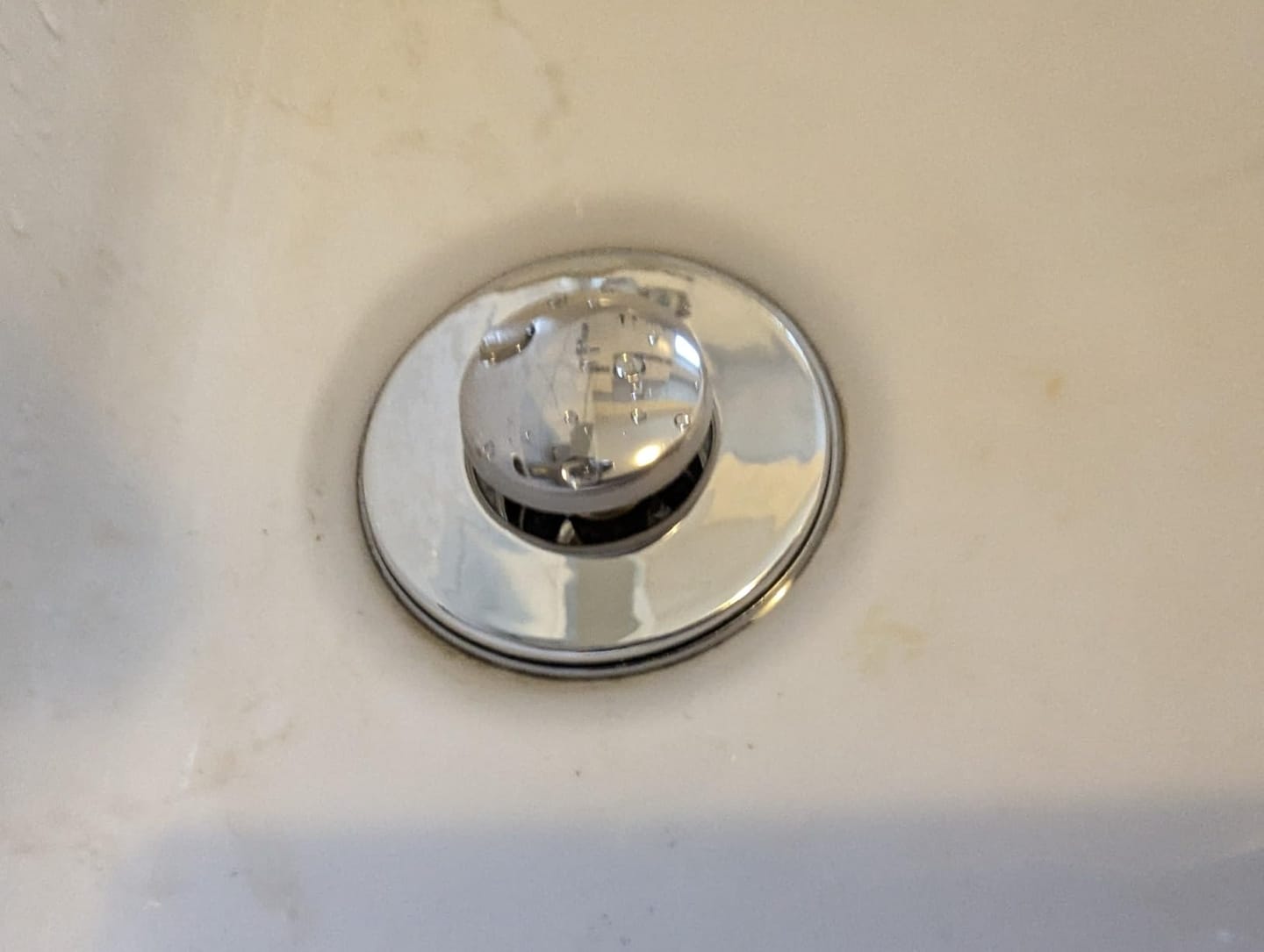 Customer photo review of Quickpop - Der innovative Abflussfilter