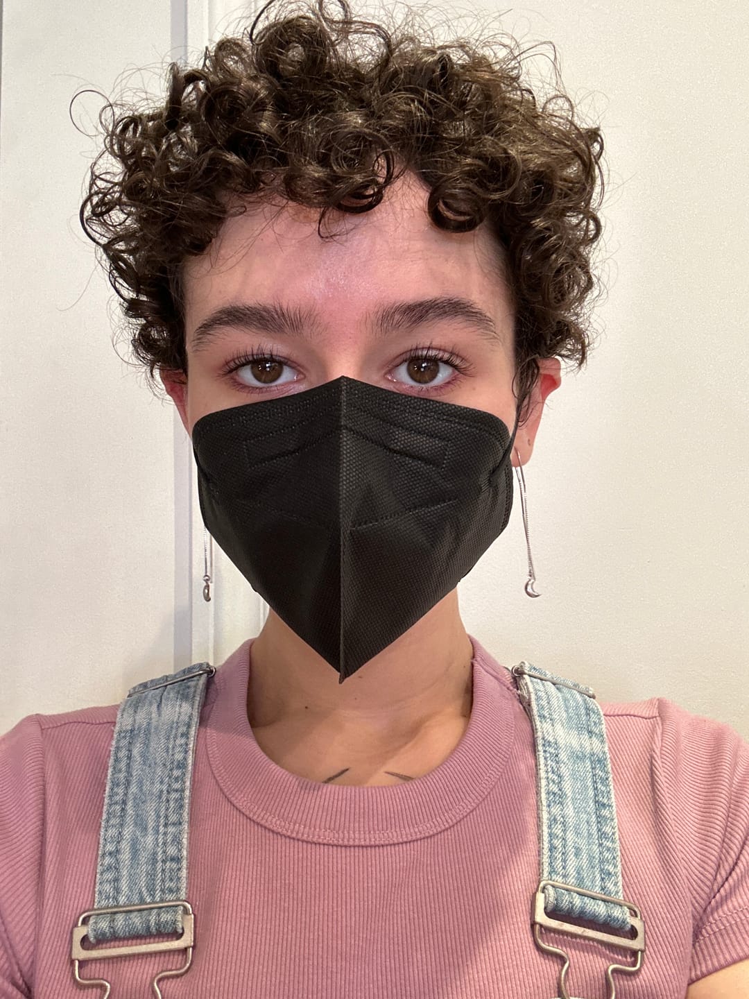 Customer photo review of KN95 Respirator Face Mask Individually Sealed (Cone Shape)