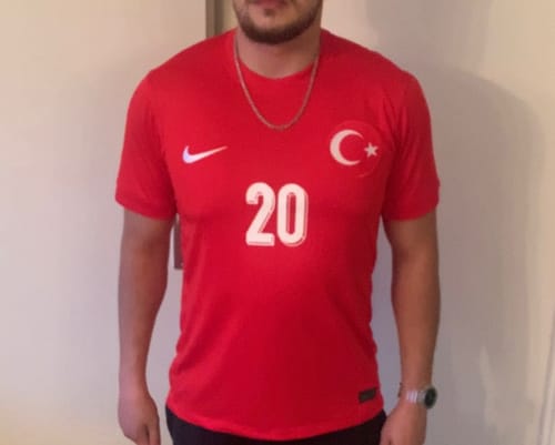 Customer photo review of Turkey Turkiye Euro 2024 Avrupa Sampiyonasi Futbol Formasi Jersey Trikot Maillot