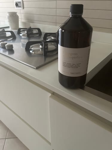 Customer photo review of Detergente multisuperficie - Ricarica da 1L