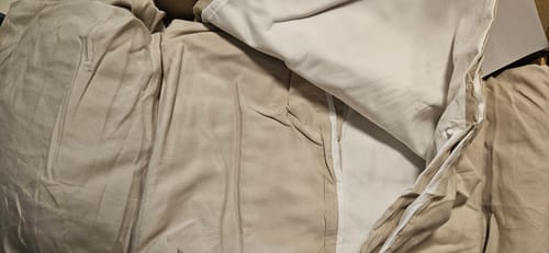 Customer photo review of TWO-TONED PILLOWCASES