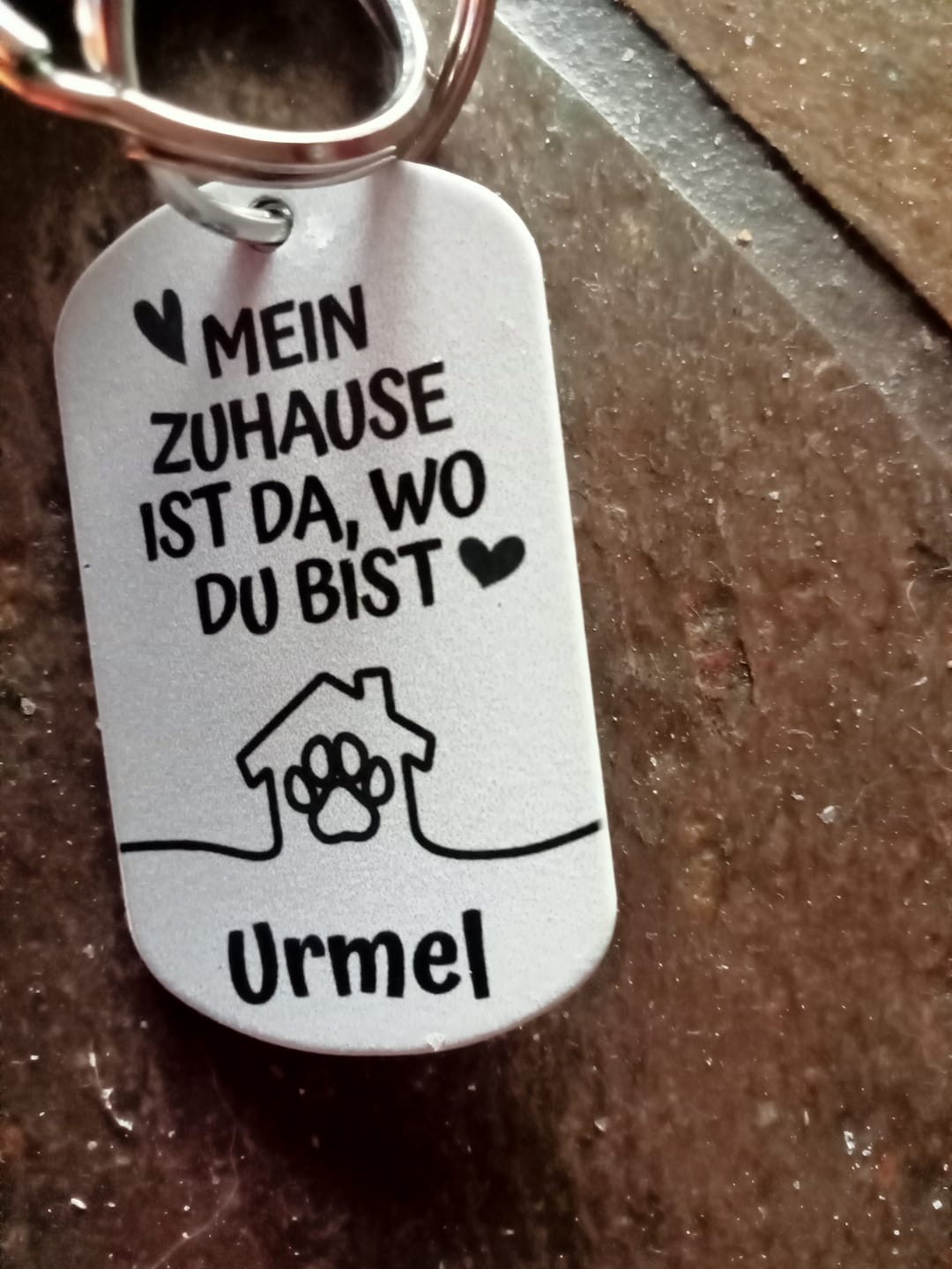 Customer photo review of Mein Zuhause - Individueller Dog Tag Schlüsselanhänger