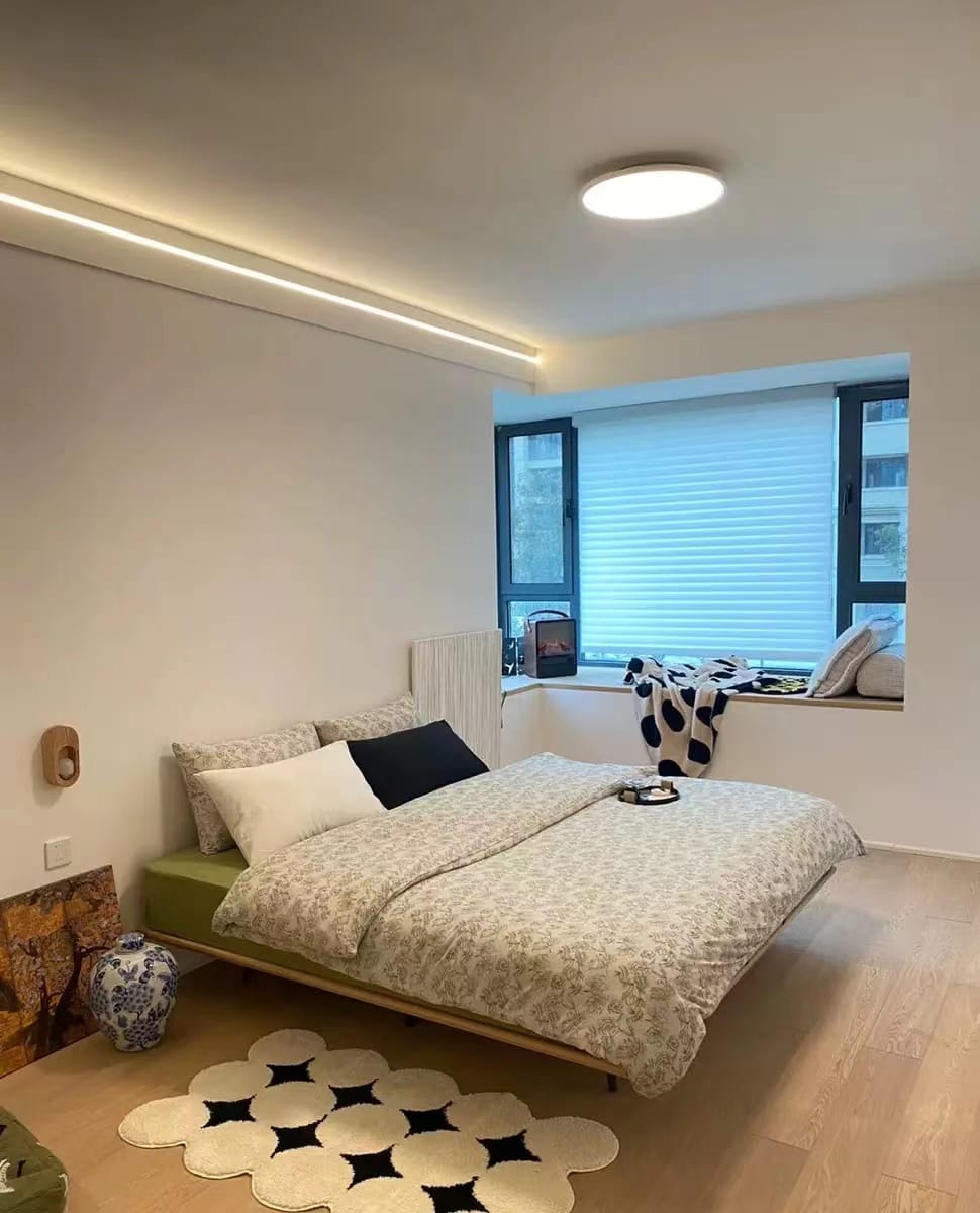 Customer photo review of WOMO Flat Round Flush Mount Ceiling Light-WM1024