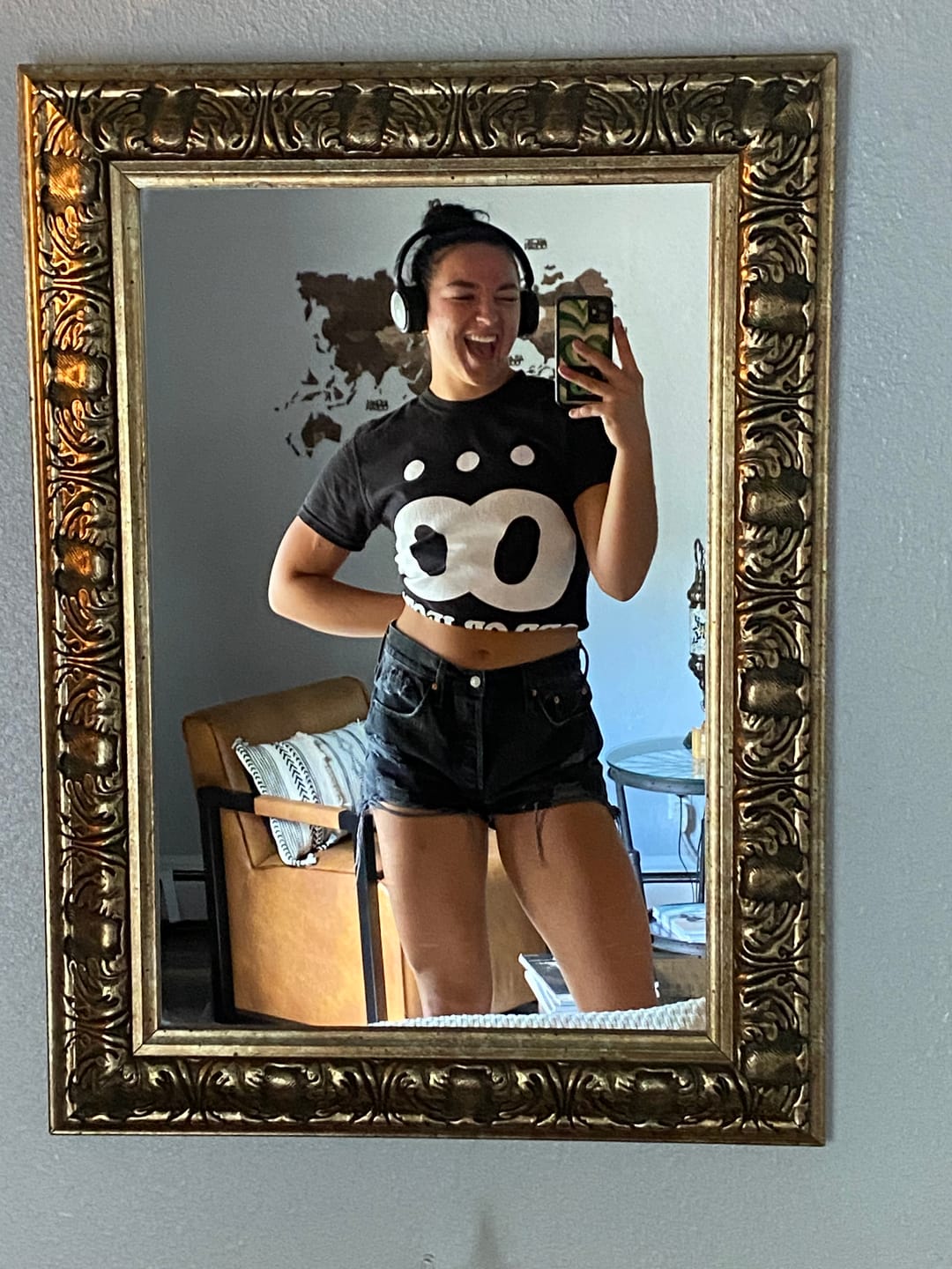 Customer photo review of Shø Shirt | Short Sleeve