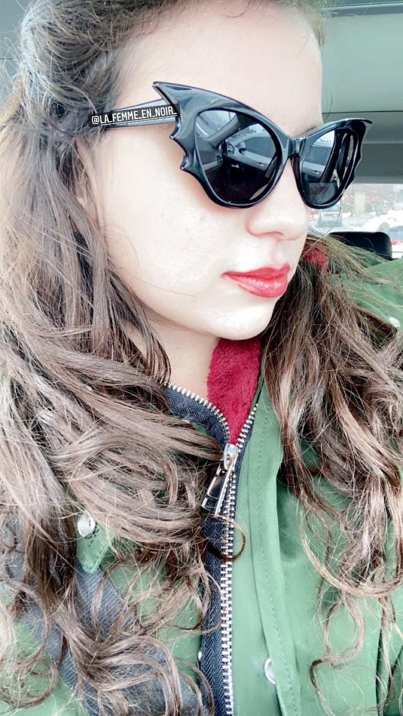 Customer photo review of Vamp Batwing Sunglasses in Black
