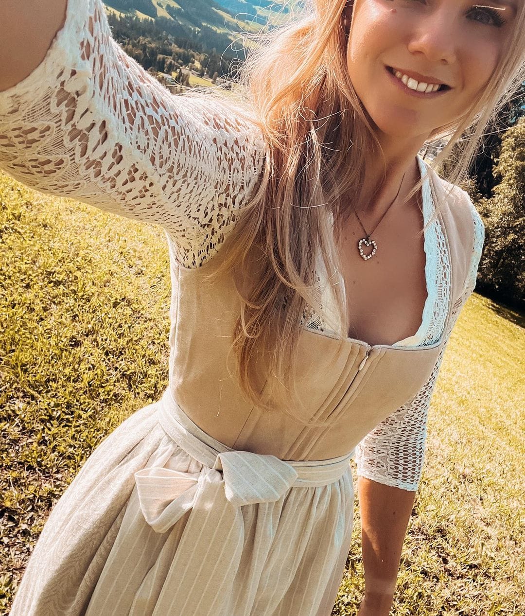 Customer photo review of DIRNDL - MELISA