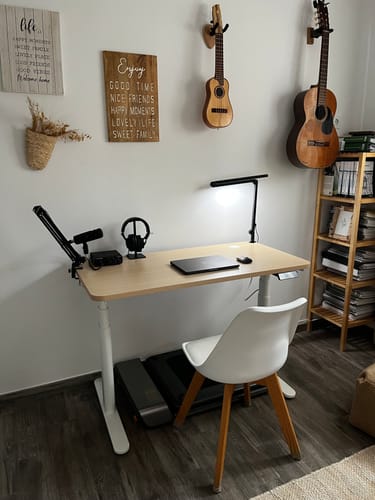 Customer photo review of Maidesite TH2 Pro Plus-Marco de Escritorio Eléctrico Elevable en Altura Doble Motor