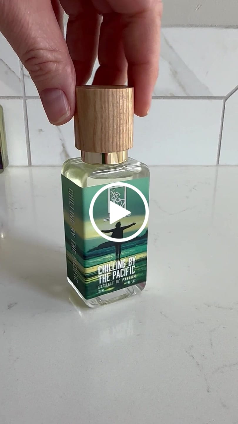 Customer video review of Chilling By The Pacific