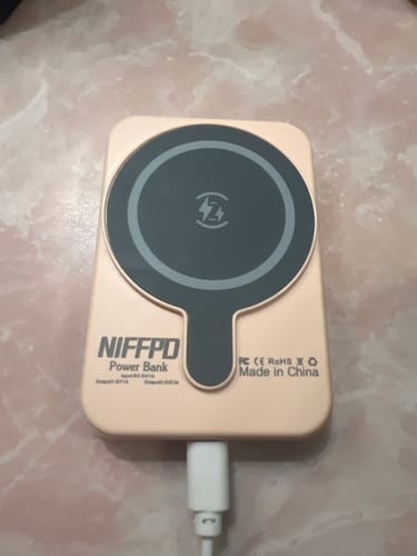 Customer photo review of Portable Wireless Charger