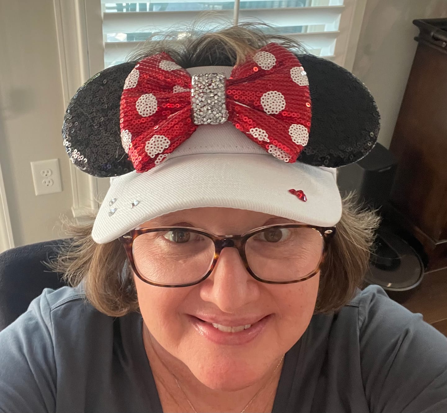Customer photo review of Minnie Bow White Visor