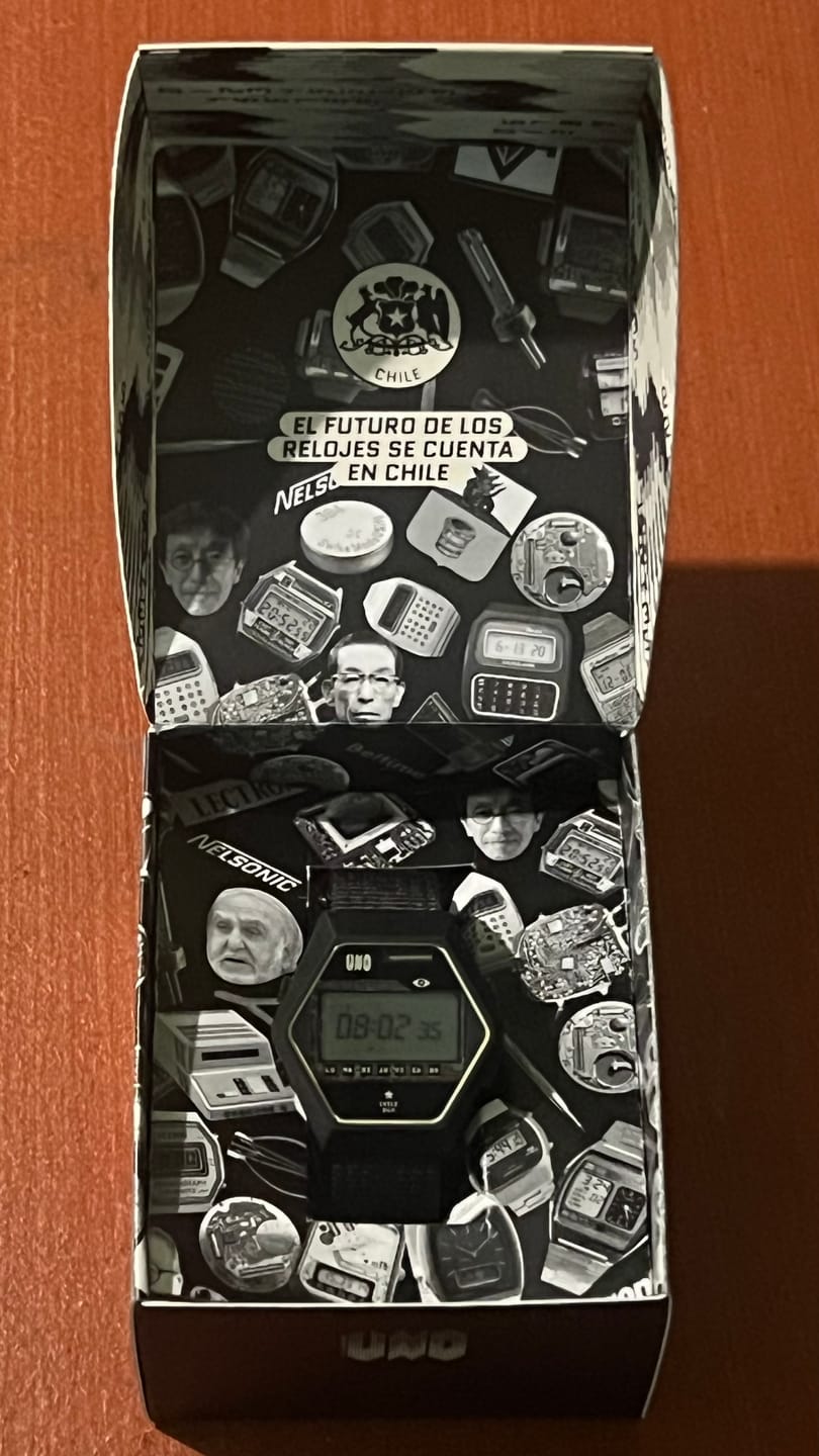 Customer photo review of PREVENTA CON DESPACHO JULIO: El Número Uno, el primer reloj digital en la historia de Chile