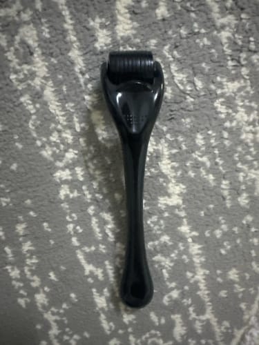 Customer photo review of Dermaroller Visage