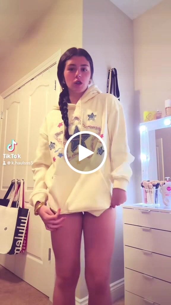 Customer video review of Aelfric Eden Oversized Star Hoodie
