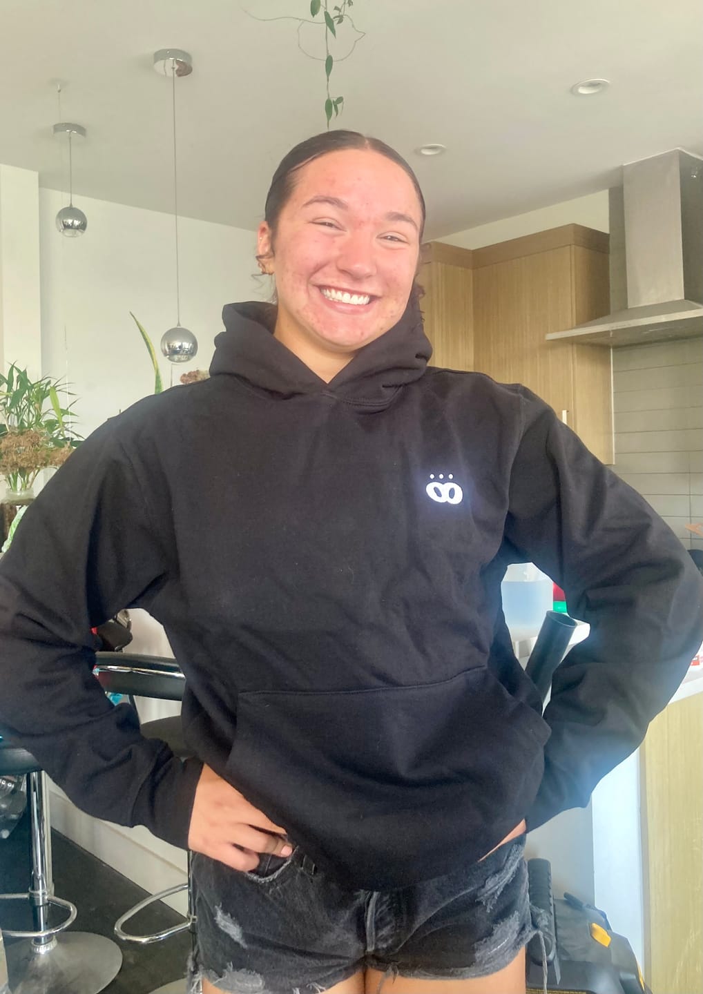Customer photo review of Shø Hoodie - Double Thick